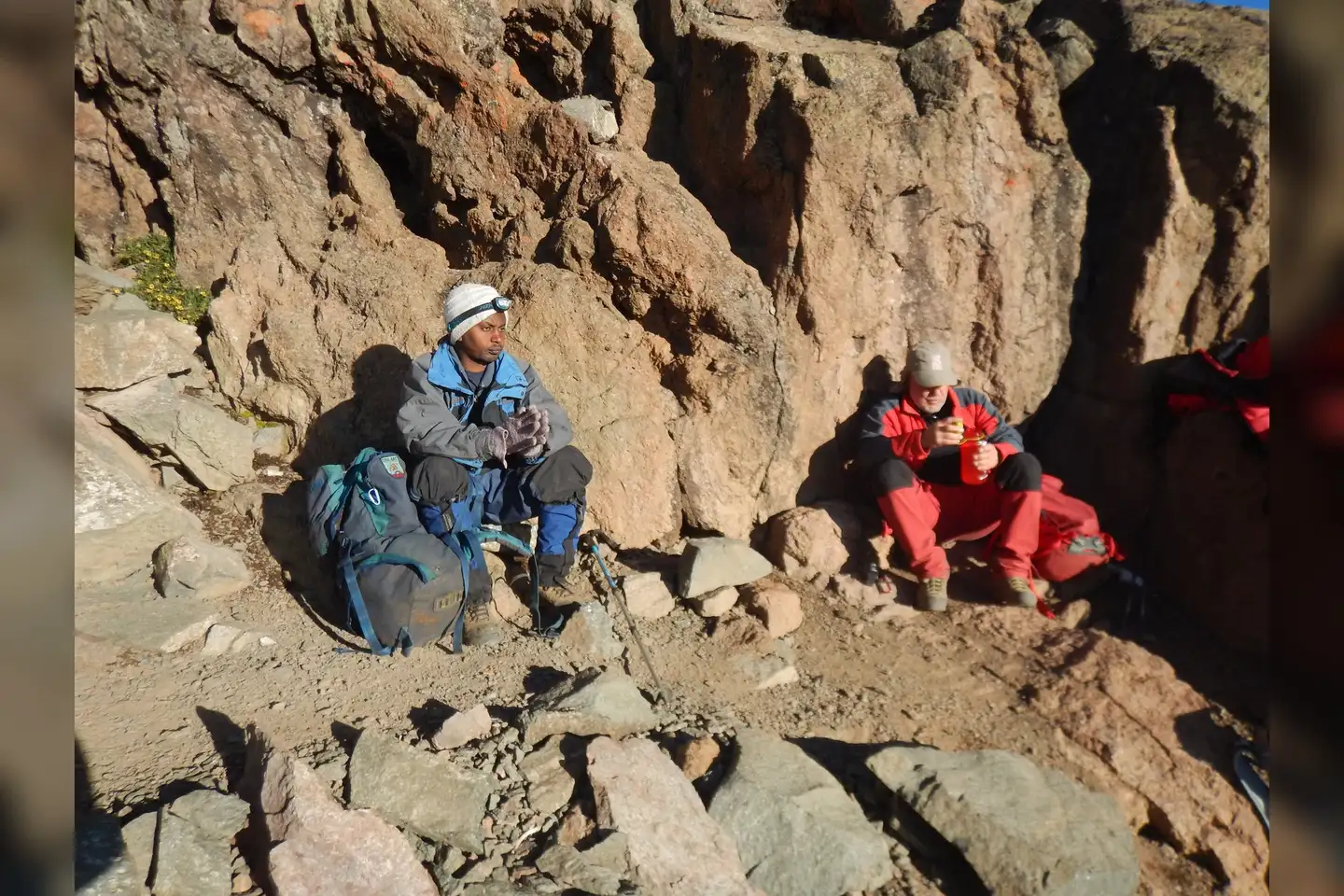 Commons identifies a descent from Point Lenana; it is high-mountain terrain context, not a current surface report.